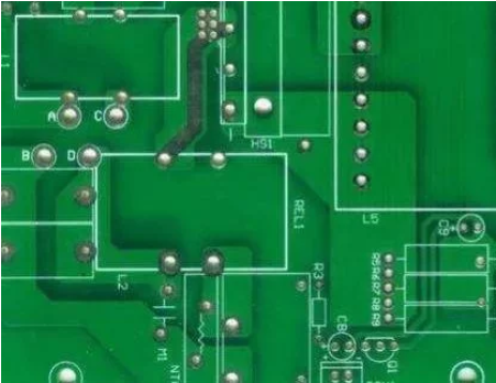 雜物對PCB小孔質(zhì)量的影響